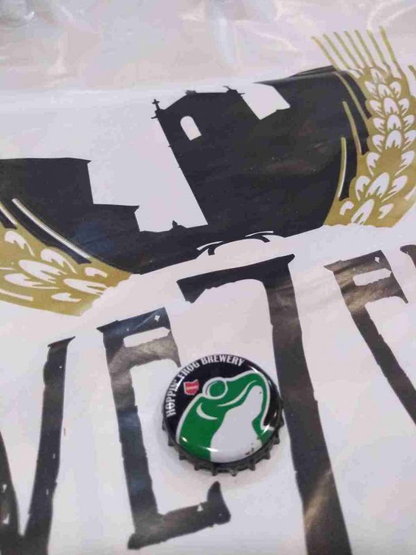 CHAPA CERVEZA HOPPIN' FROG RANA